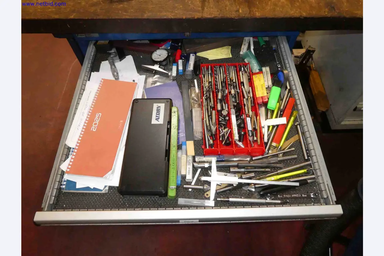 Machines for the production of precise metal components using CNC turning and CNC milling-11