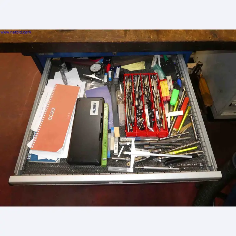 Machines for the production of precise metal components using CNC turning and CNC milling-11