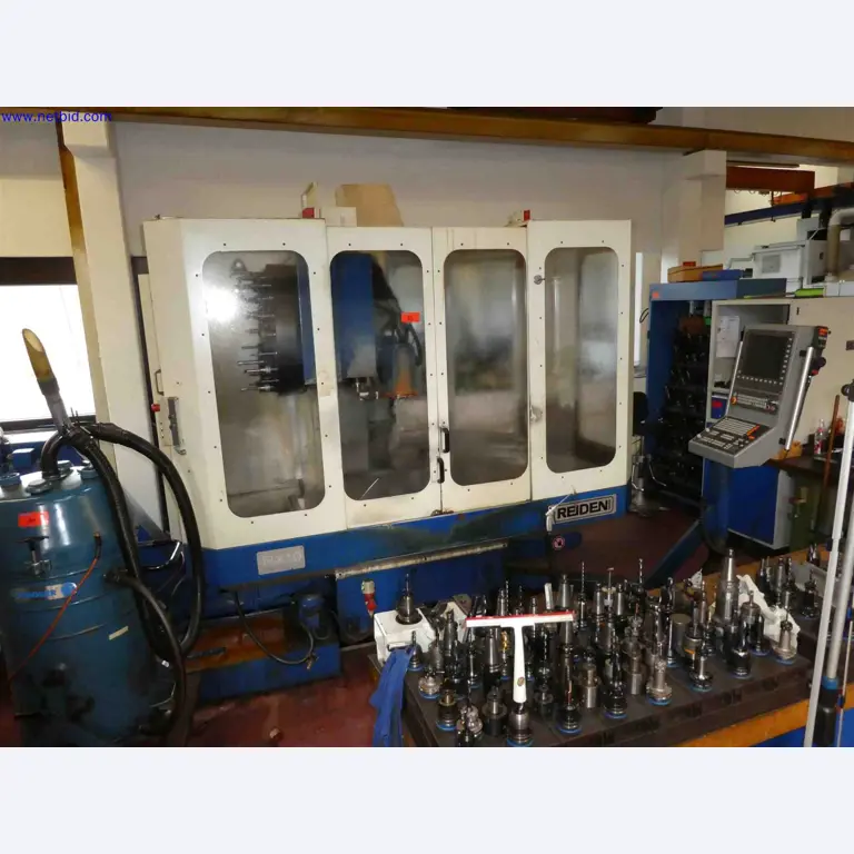 Machines for the production of precise metal components using CNC turning and CNC milling-1