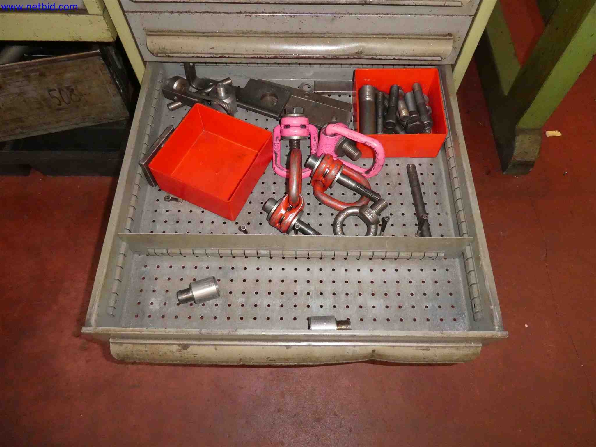 Machines for the production of precise metal components using CNC turning and CNC milling-10