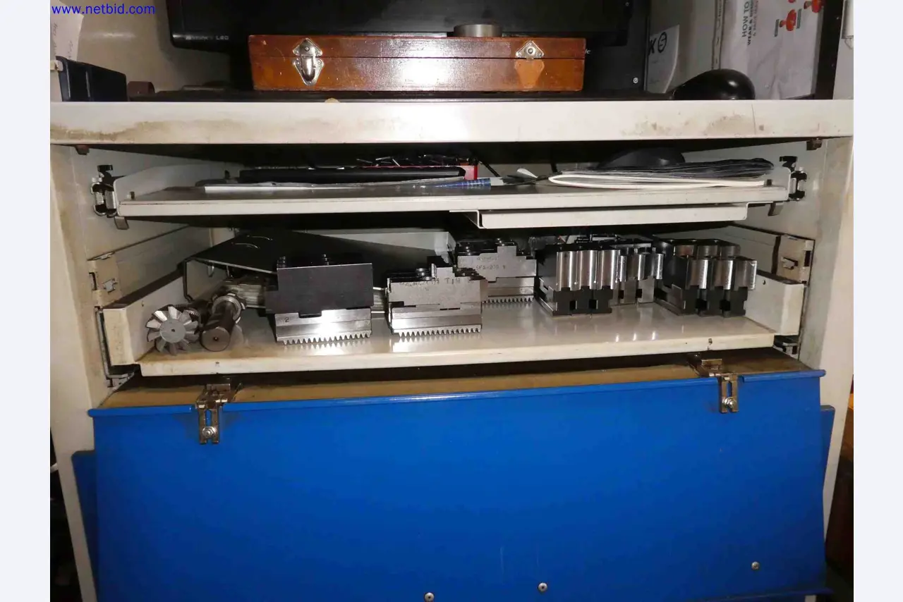 Machines for the production of precise metal components using CNC turning and CNC milling-14