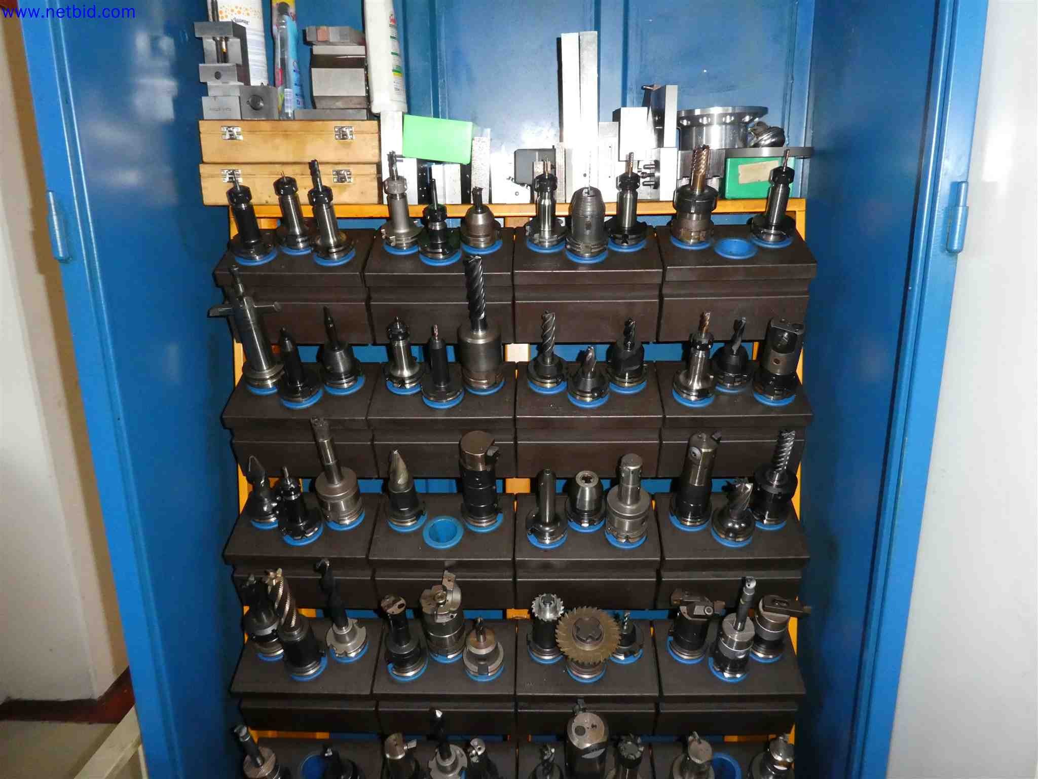 Machines for the production of precise metal components using CNC turning and CNC milling-15