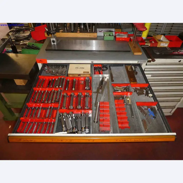 Machines for the production of precise metal components using CNC turning and CNC milling-18