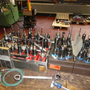 1 Posten Maschinenwerkzeuge