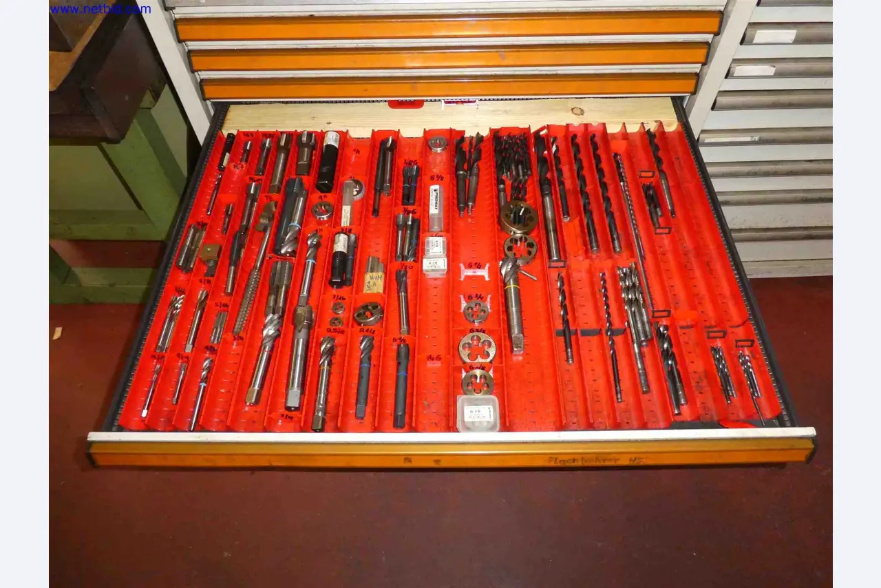 Machines for the production of precise metal components using CNC turning and CNC milling-23