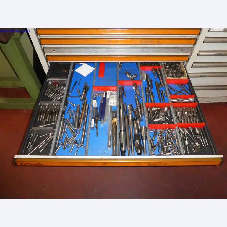 Machines for the production of precise metal components using CNC turning and CNC milling-26