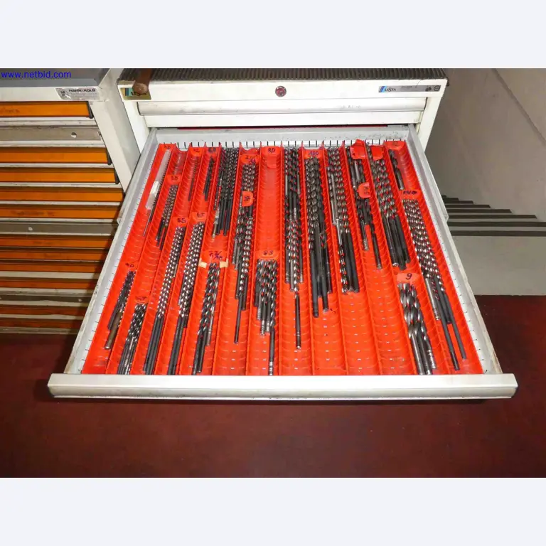 Machines for the production of precise metal components using CNC turning and CNC milling-34