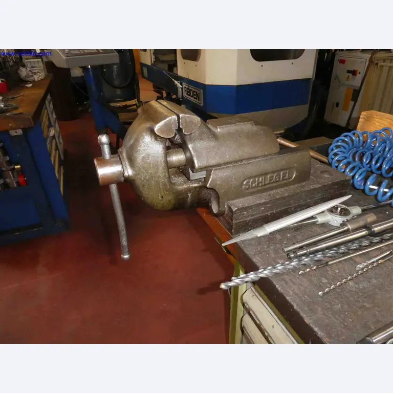 Machines for the production of precise metal components using CNC turning and CNC milling-4