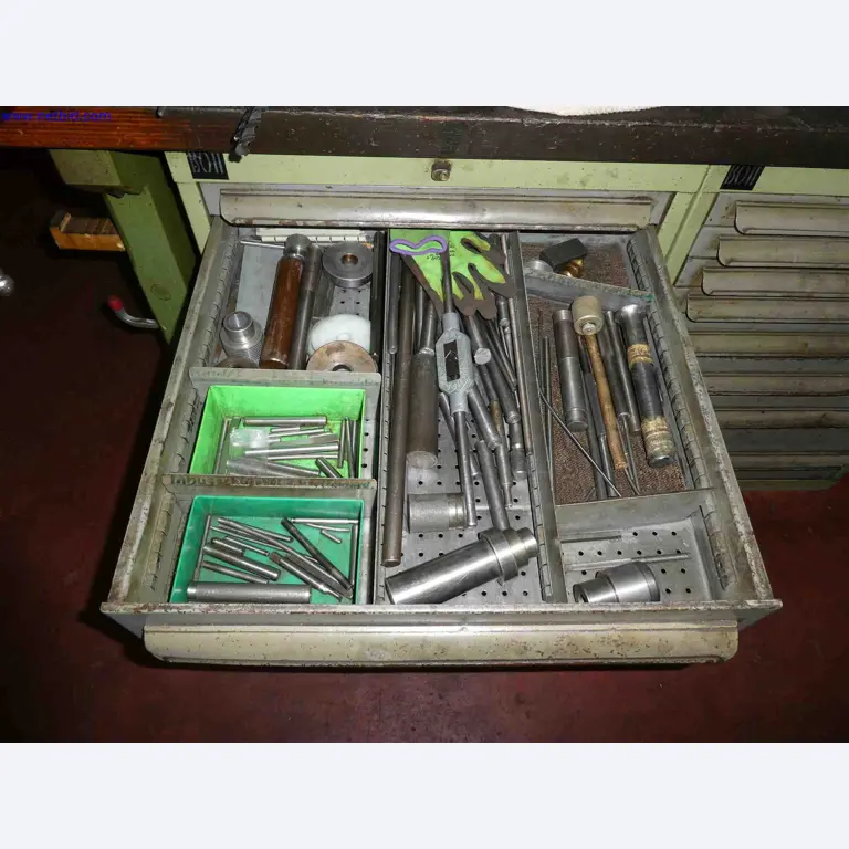 Machines for the production of precise metal components using CNC turning and CNC milling-5