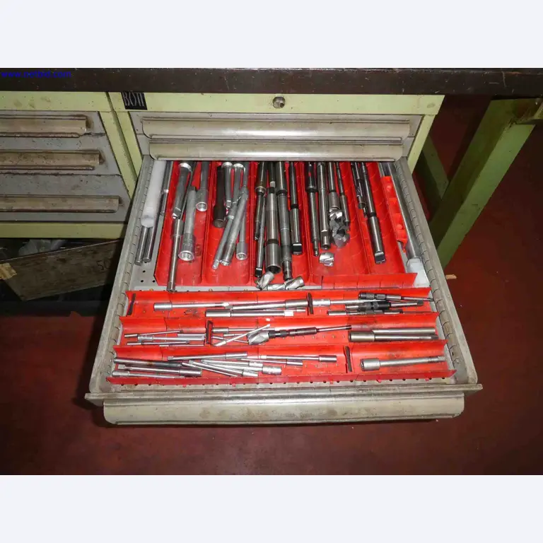 Machines for the production of precise metal components using CNC turning and CNC milling-7