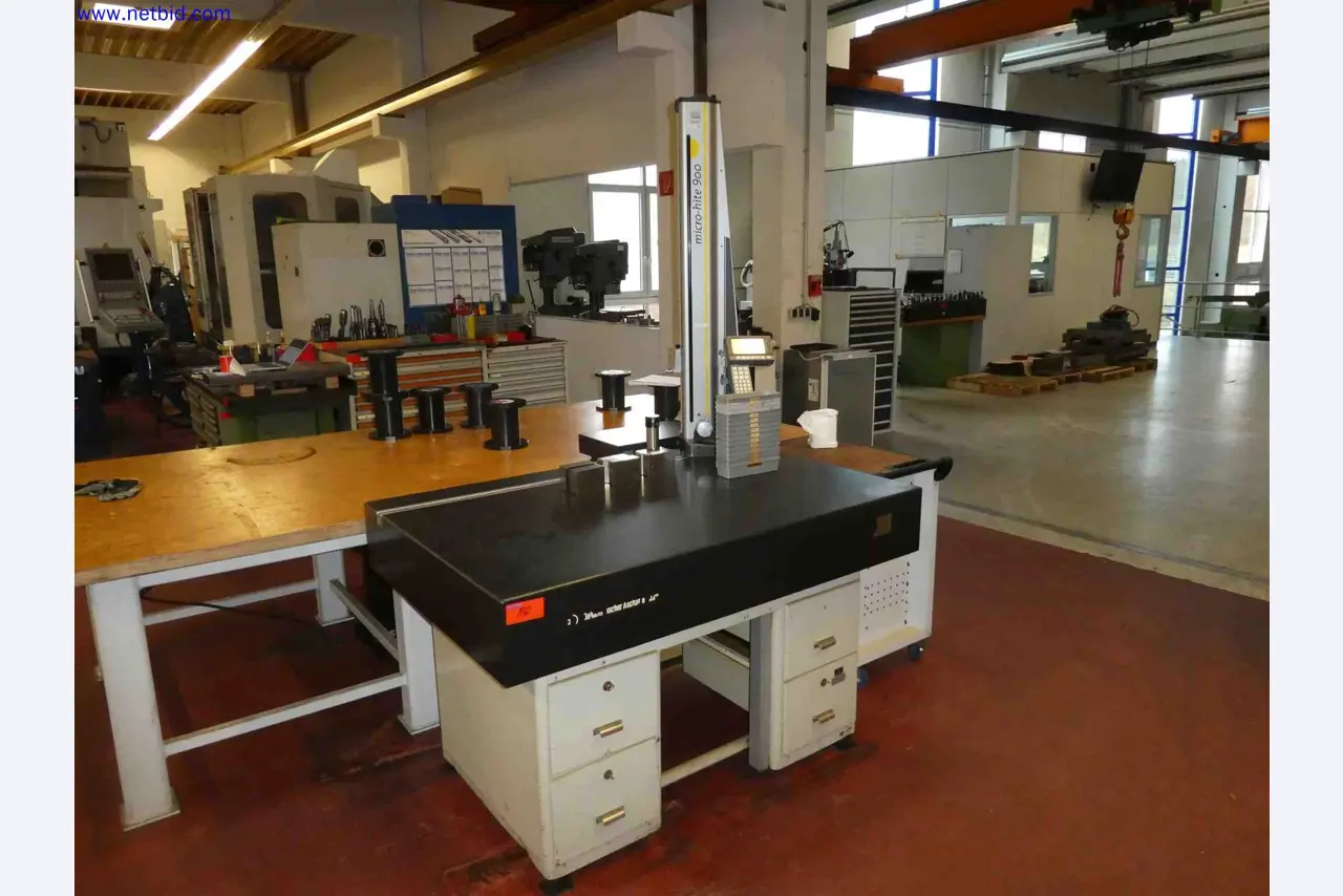 Machines for the production of precise metal components using CNC turning and CNC milling-1