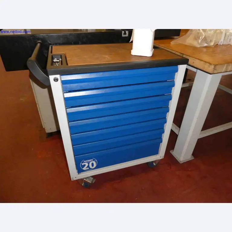 Machines for the production of precise metal components using CNC turning and CNC milling-1