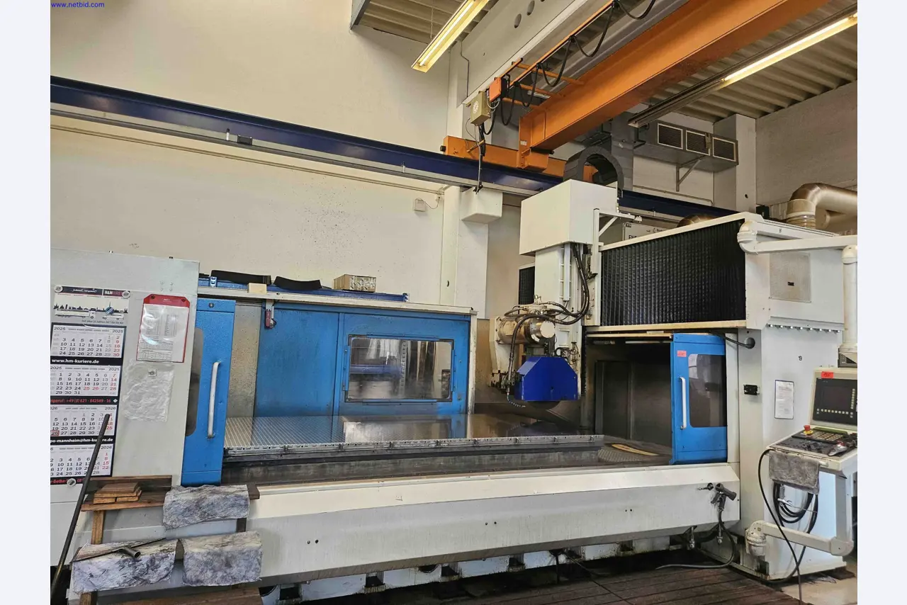 Stroji za izdelavo natančnih kovinskih komponent s CNC struženjem in CNC rezkanjem-1