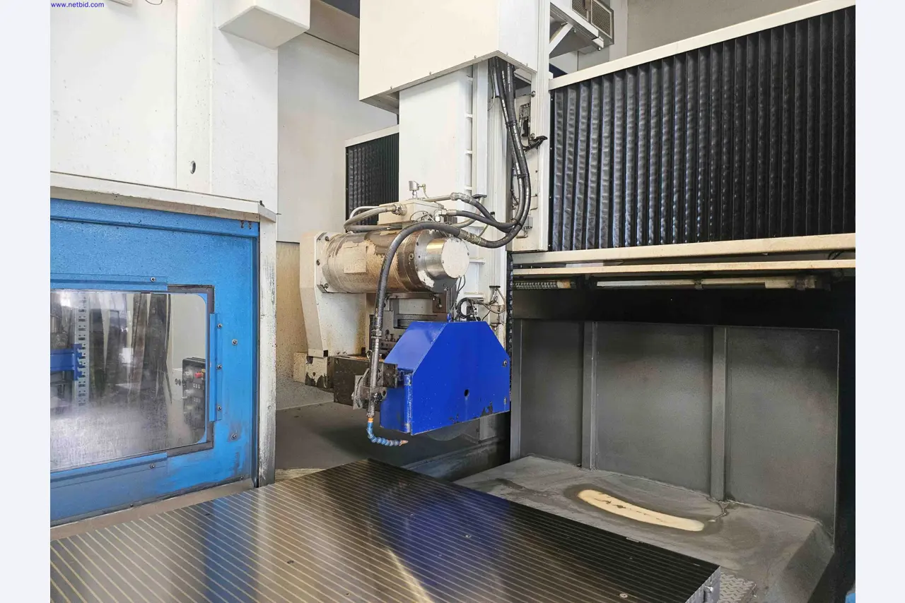 Stroji za izdelavo natančnih kovinskih komponent s CNC struženjem in CNC rezkanjem-2