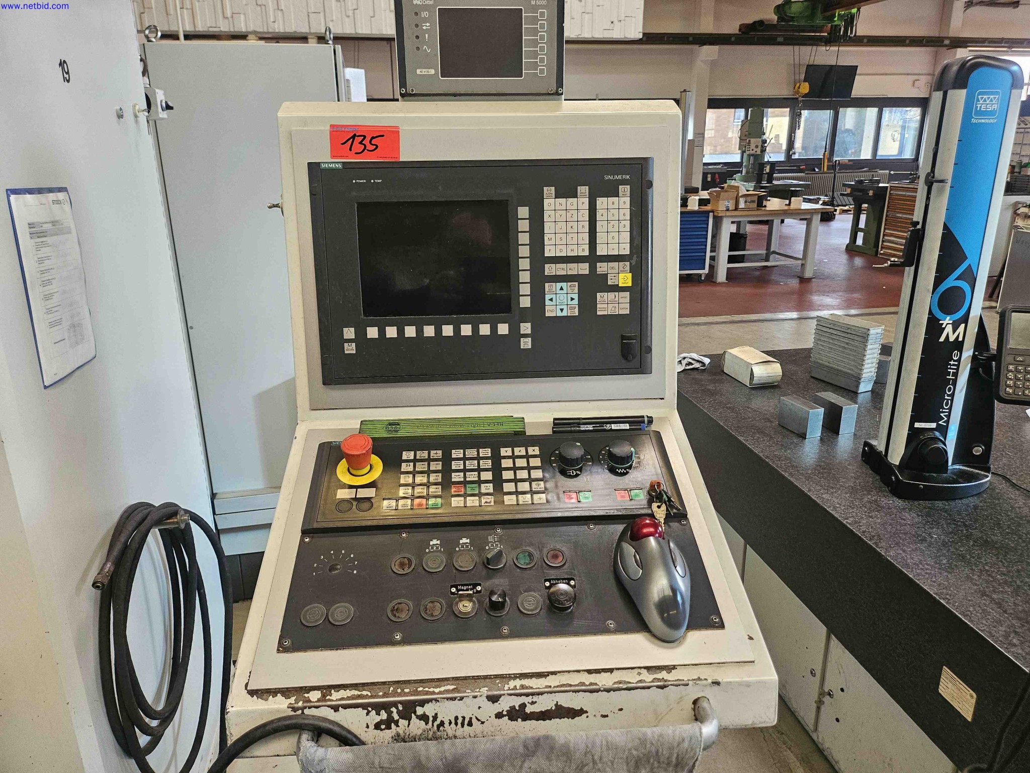 Machines for the production of precise metal components using CNC turning and CNC milling-3