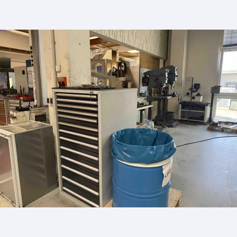 Machines for the production of precise metal components using CNC turning and CNC milling-2