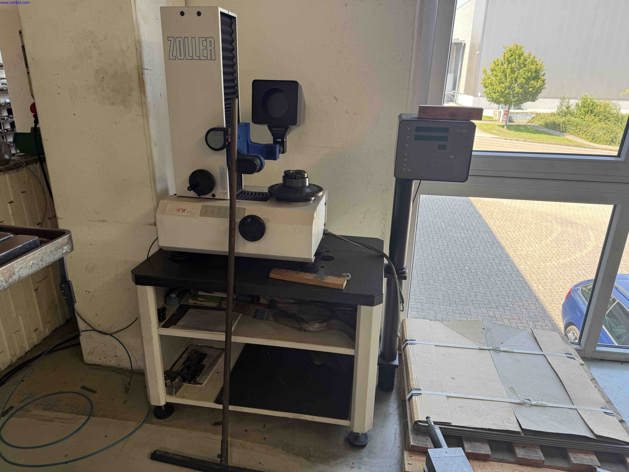 Machines for the production of precise metal components using CNC turning and CNC milling-2