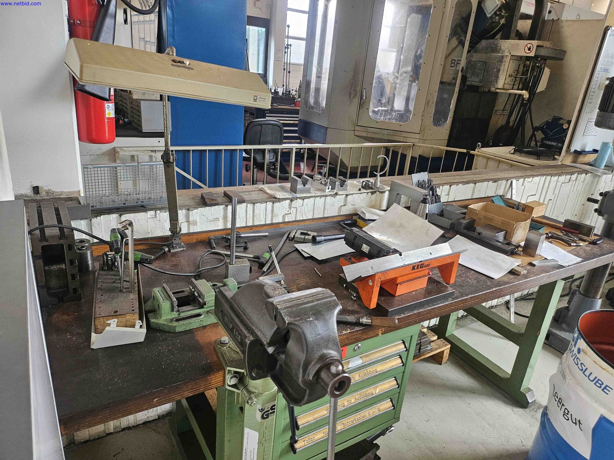 Machines for the production of precise metal components using CNC turning and CNC milling-6