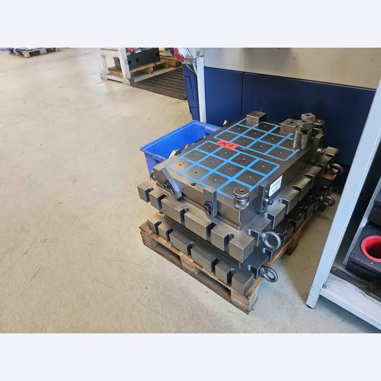 Machines for the production of precise metal components using CNC turning and CNC milling-2