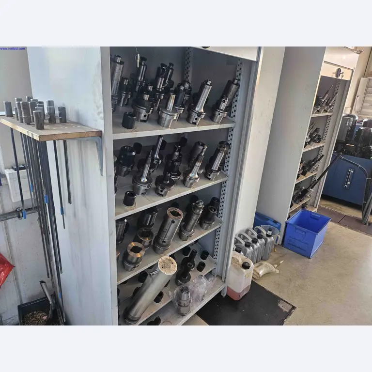 Machines for the production of precise metal components using CNC turning and CNC milling-2