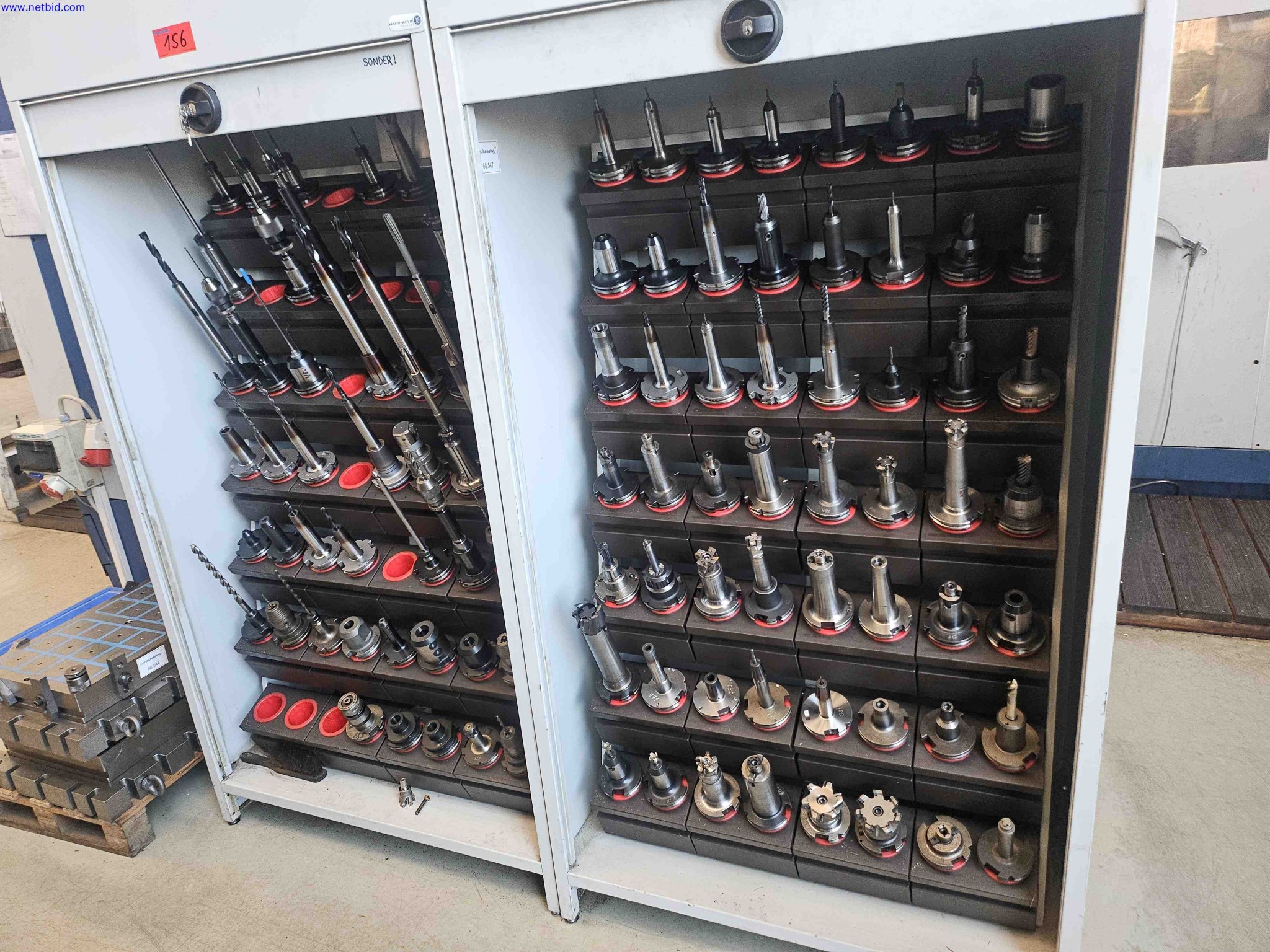 Machines for the production of precise metal components using CNC turning and CNC milling-1