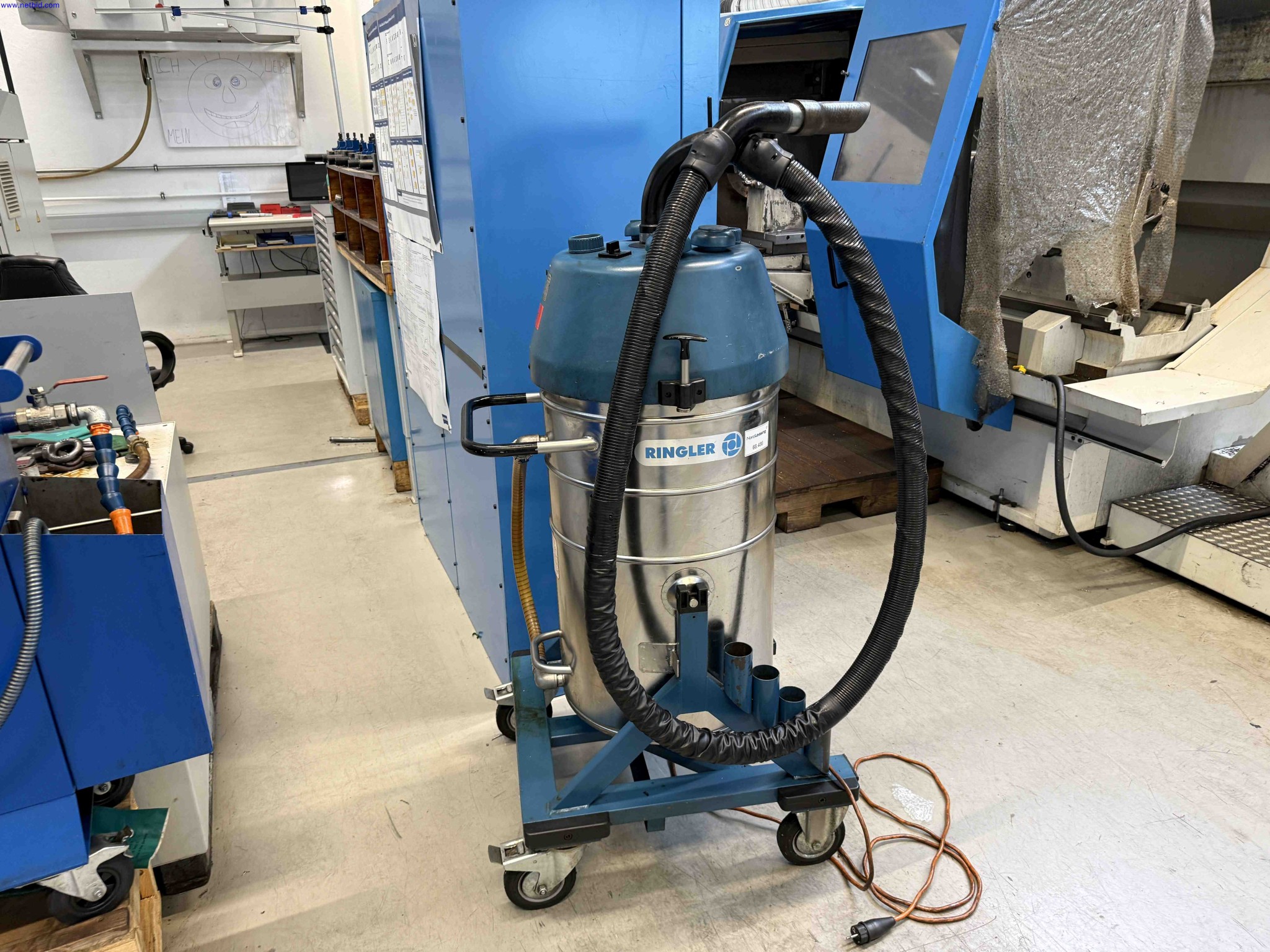 Machines for the production of precise metal components using CNC turning and CNC milling-1