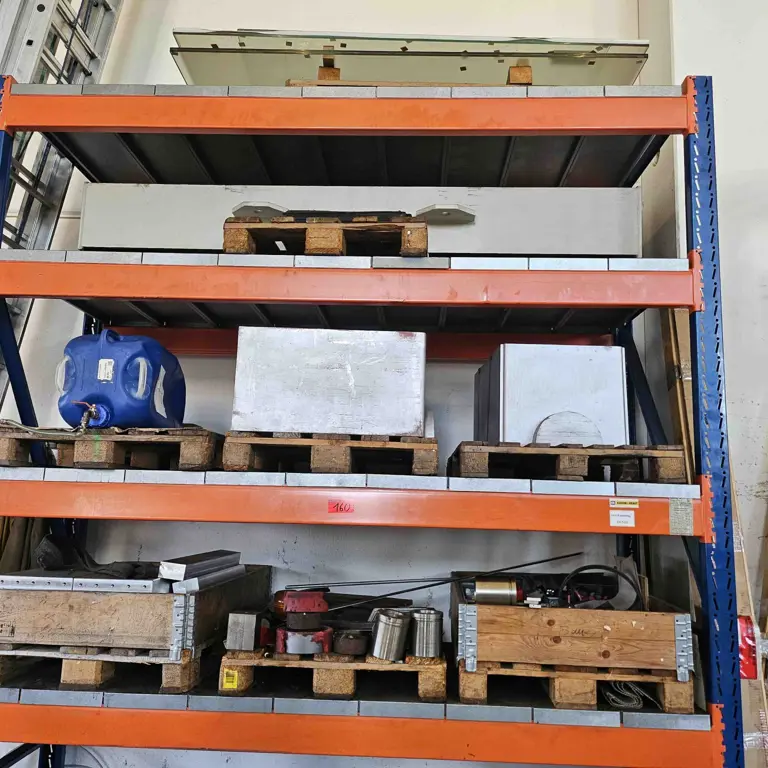 5 lfm. Pallet storage rack