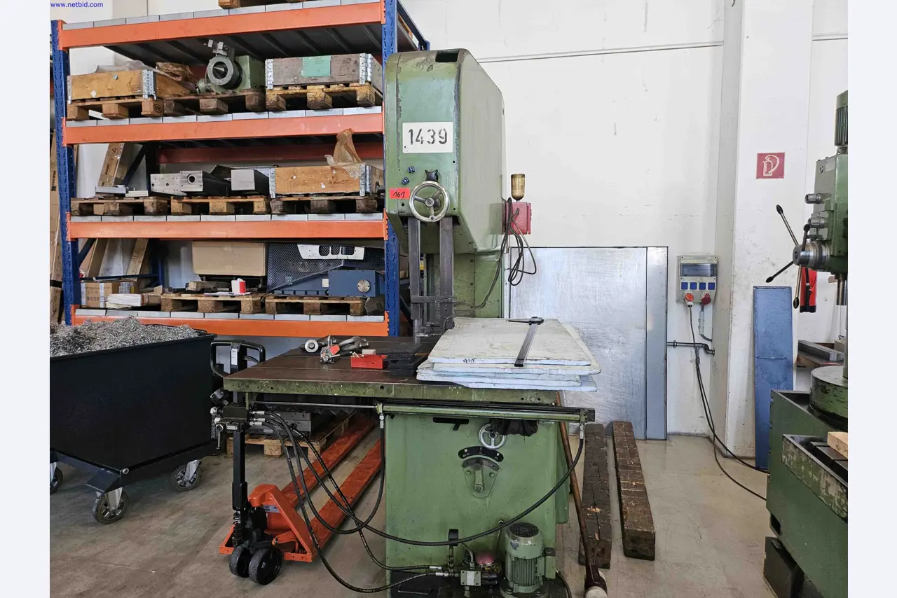 Machines for the production of precise metal components using CNC turning and CNC milling-1