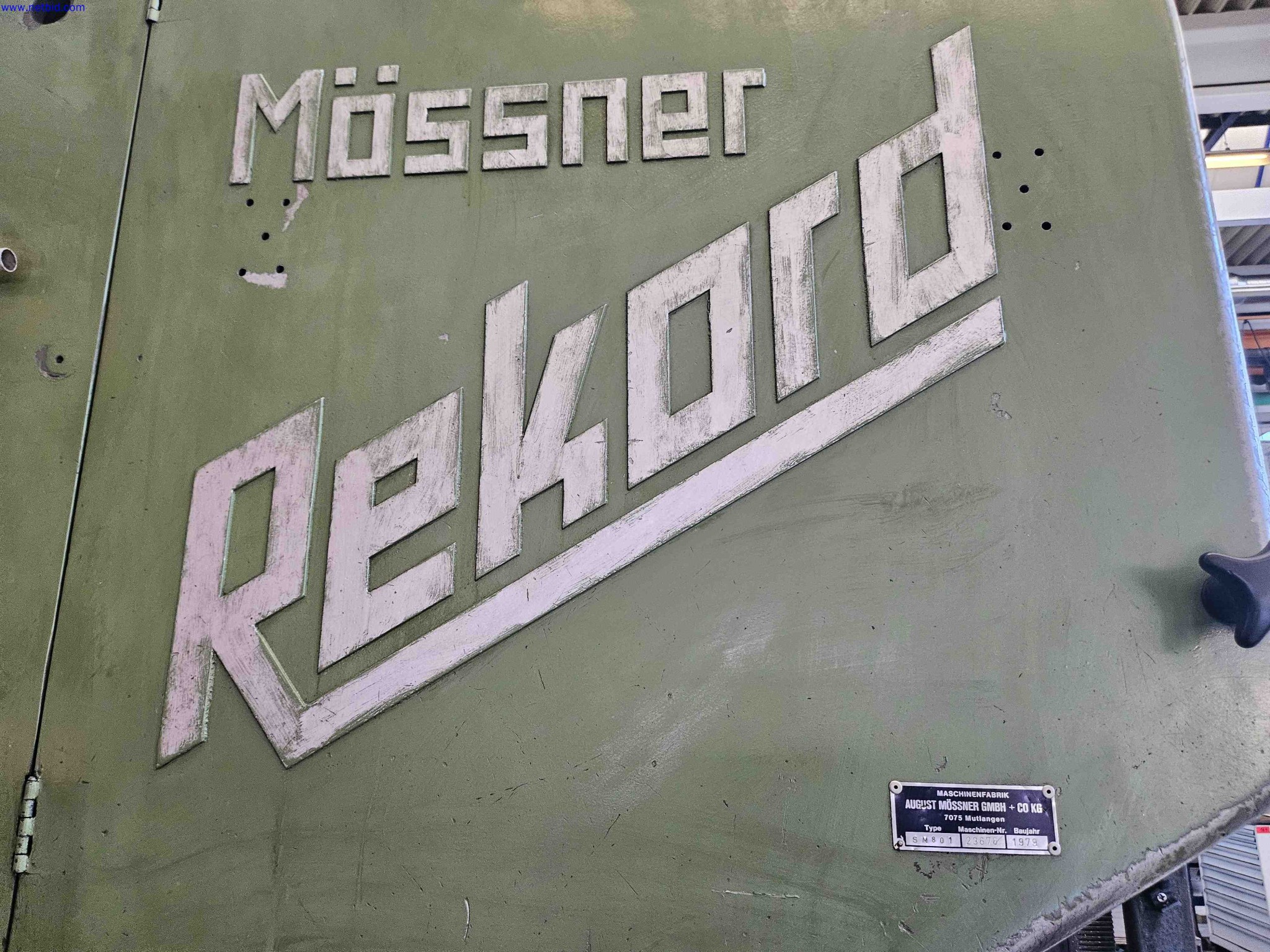 Machines for the production of precise metal components using CNC turning and CNC milling-2