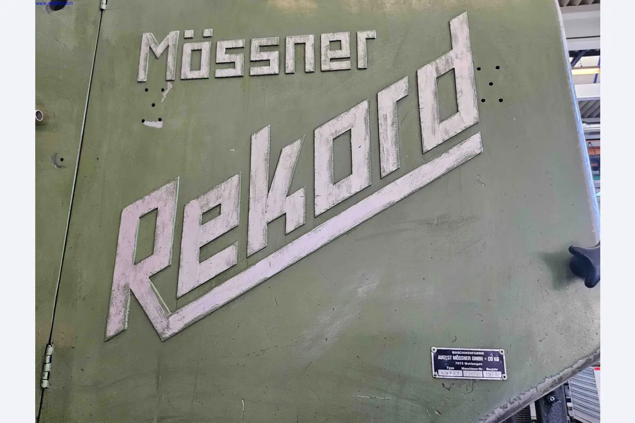 Machines for the production of precise metal components using CNC turning and CNC milling-2