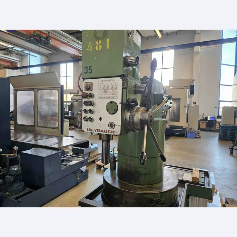 Machines for the production of precise metal components using CNC turning and CNC milling-2