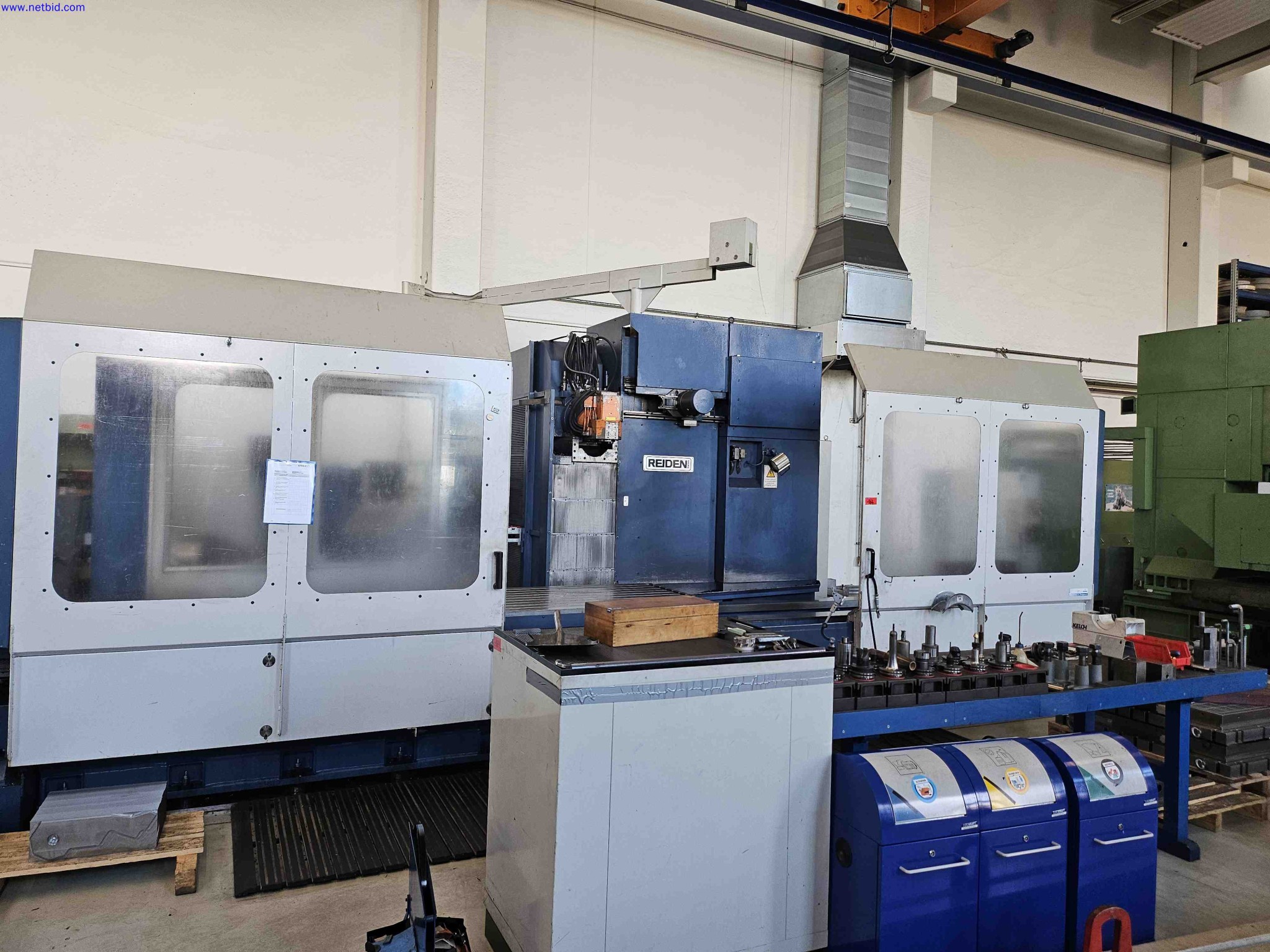 Machines for the production of precise metal components using CNC turning and CNC milling-1