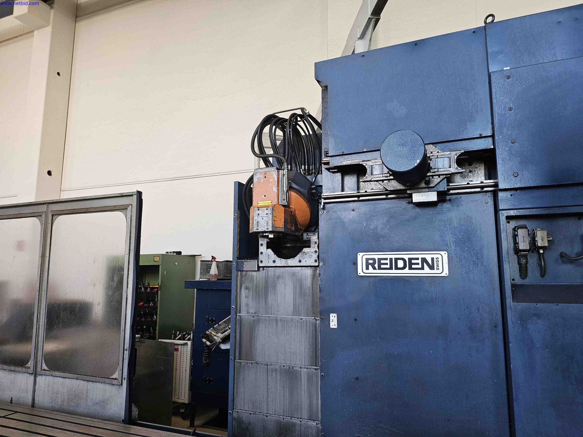 Machines for the production of precise metal components using CNC turning and CNC milling-2