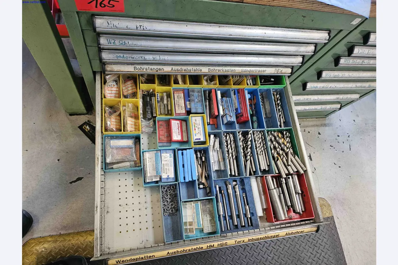 Machines for the production of precise metal components using CNC turning and CNC milling-8