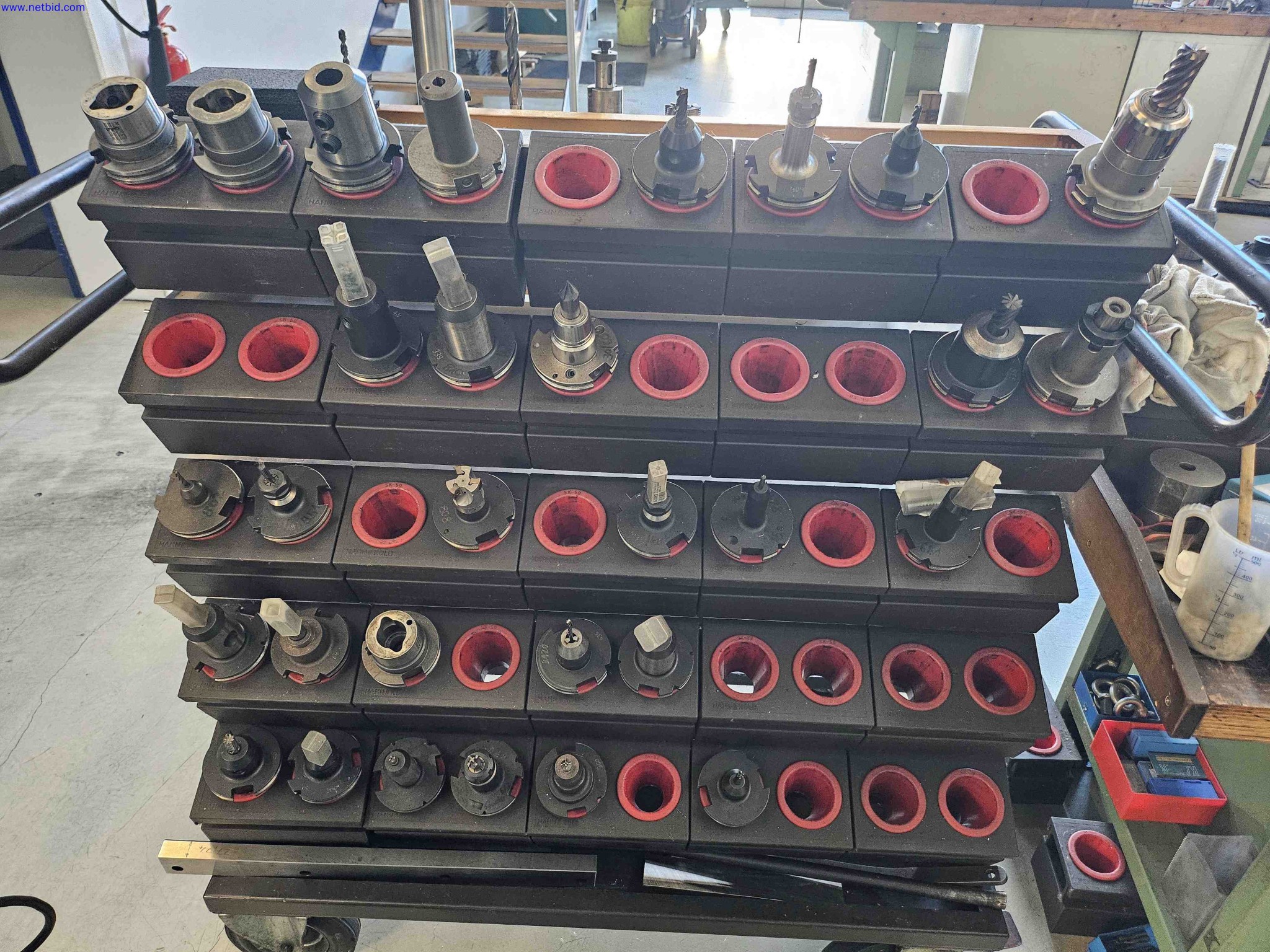 Machines for the production of precise metal components using CNC turning and CNC milling-2