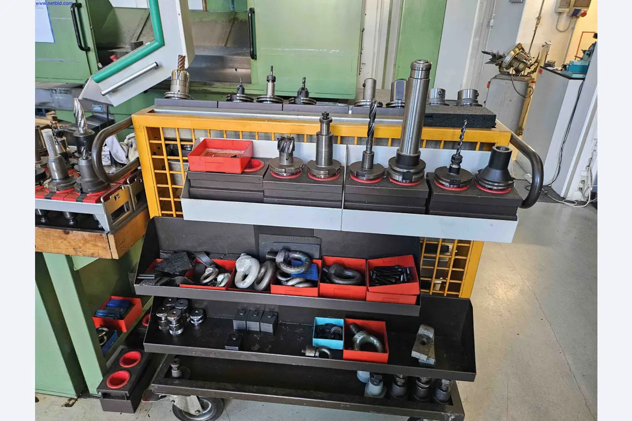 Machines for the production of precise metal components using CNC turning and CNC milling-3