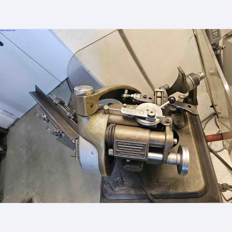 Machines for the production of precise metal components using CNC turning and CNC milling-2