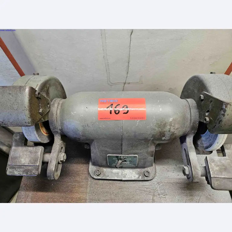 Machines for the production of precise metal components using CNC turning and CNC milling-1