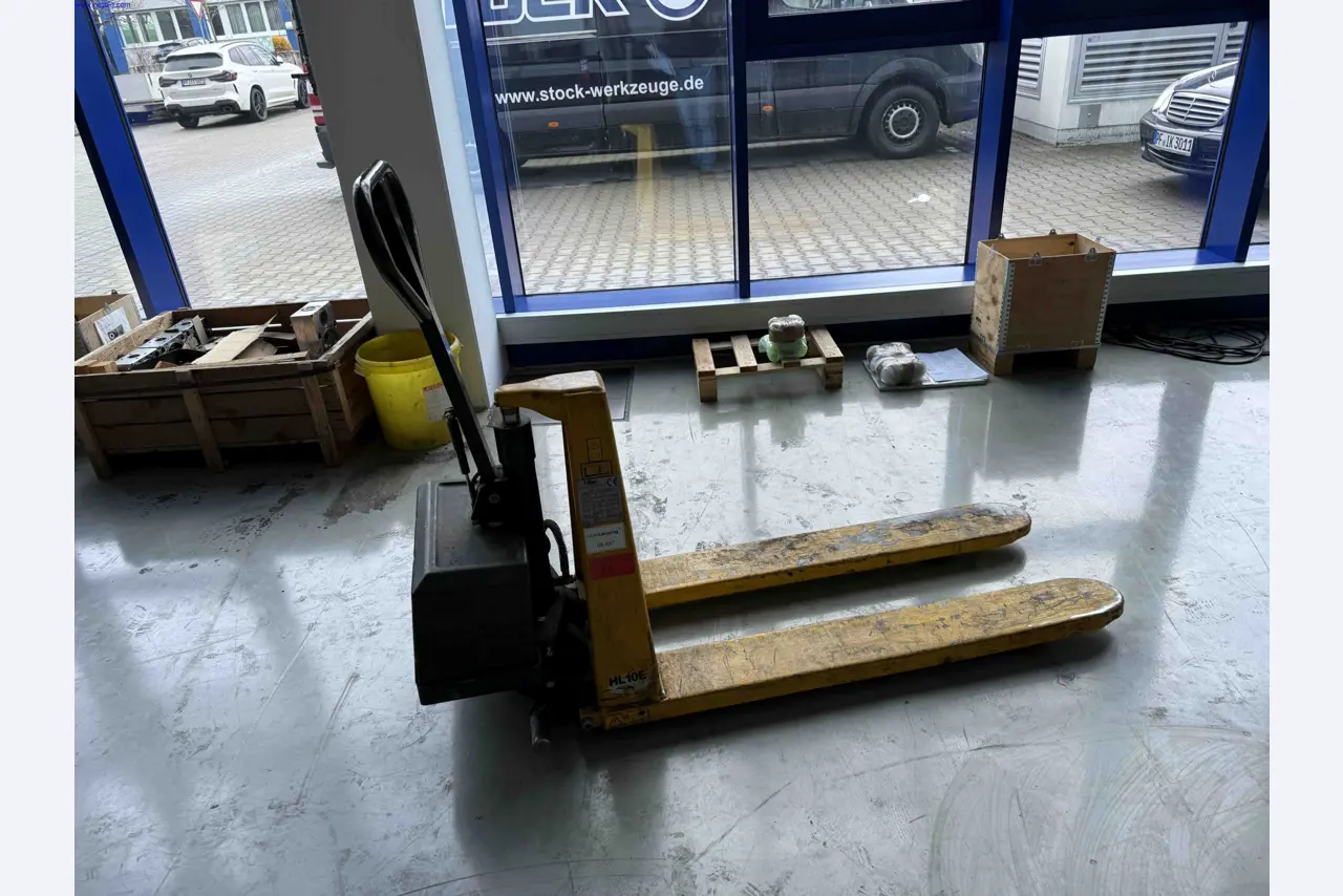 Machines for the production of precise metal components using CNC turning and CNC milling-1