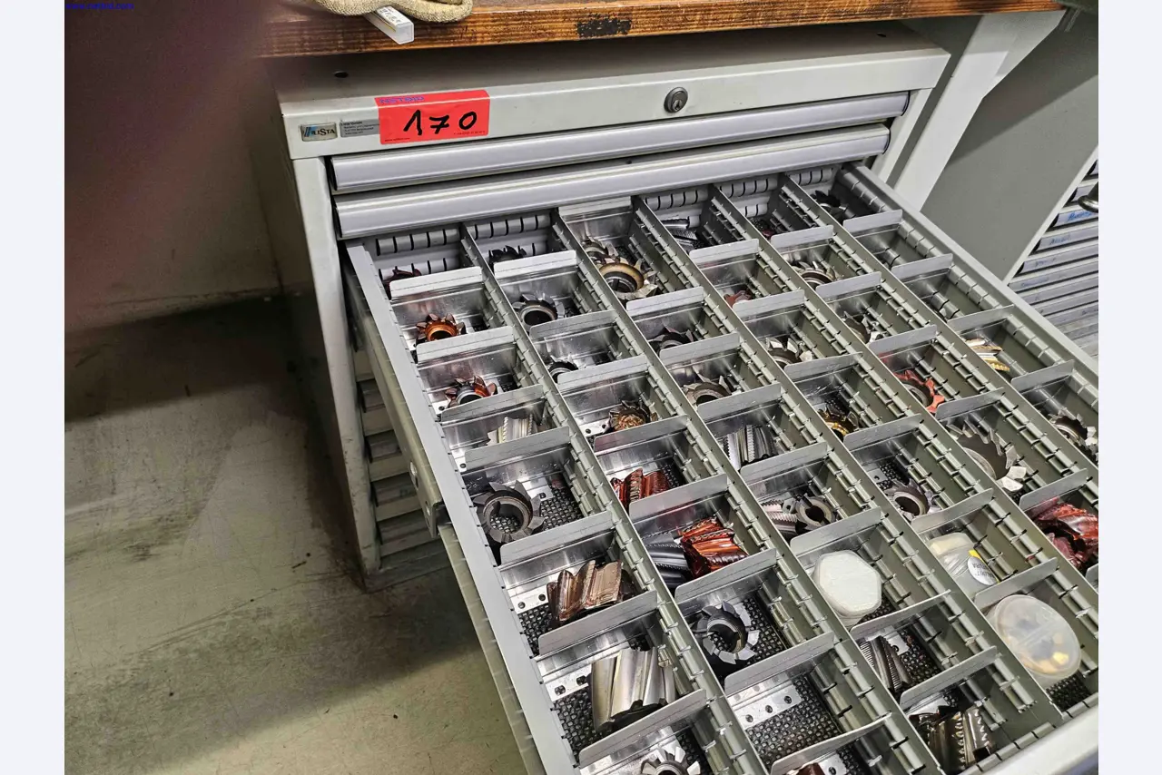 Machines for the production of precise metal components using CNC turning and CNC milling-12