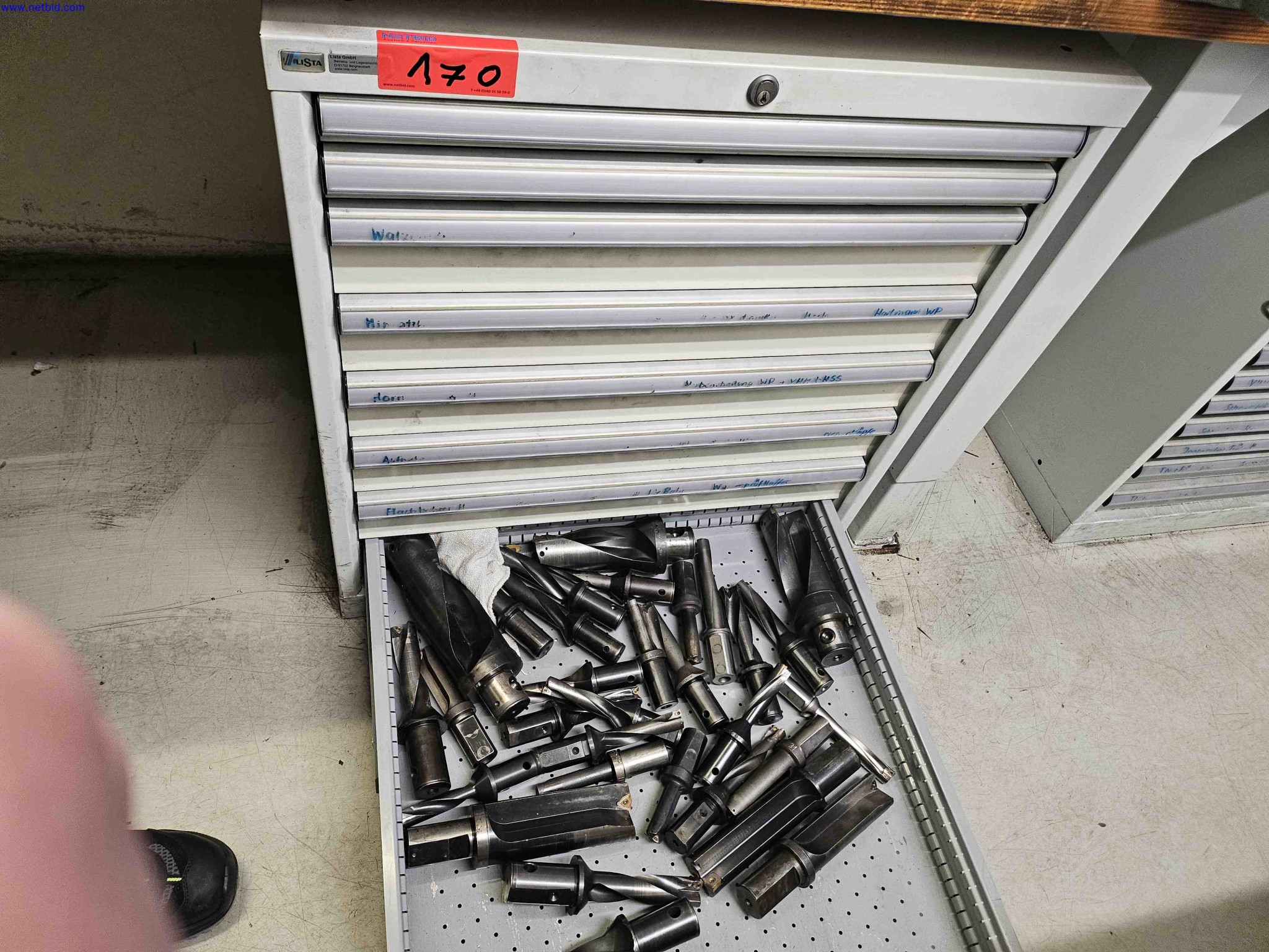 Machines for the production of precise metal components using CNC turning and CNC milling-14