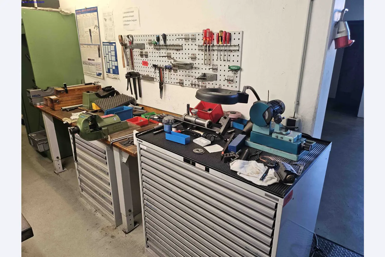 Machines for the production of precise metal components using CNC turning and CNC milling-15