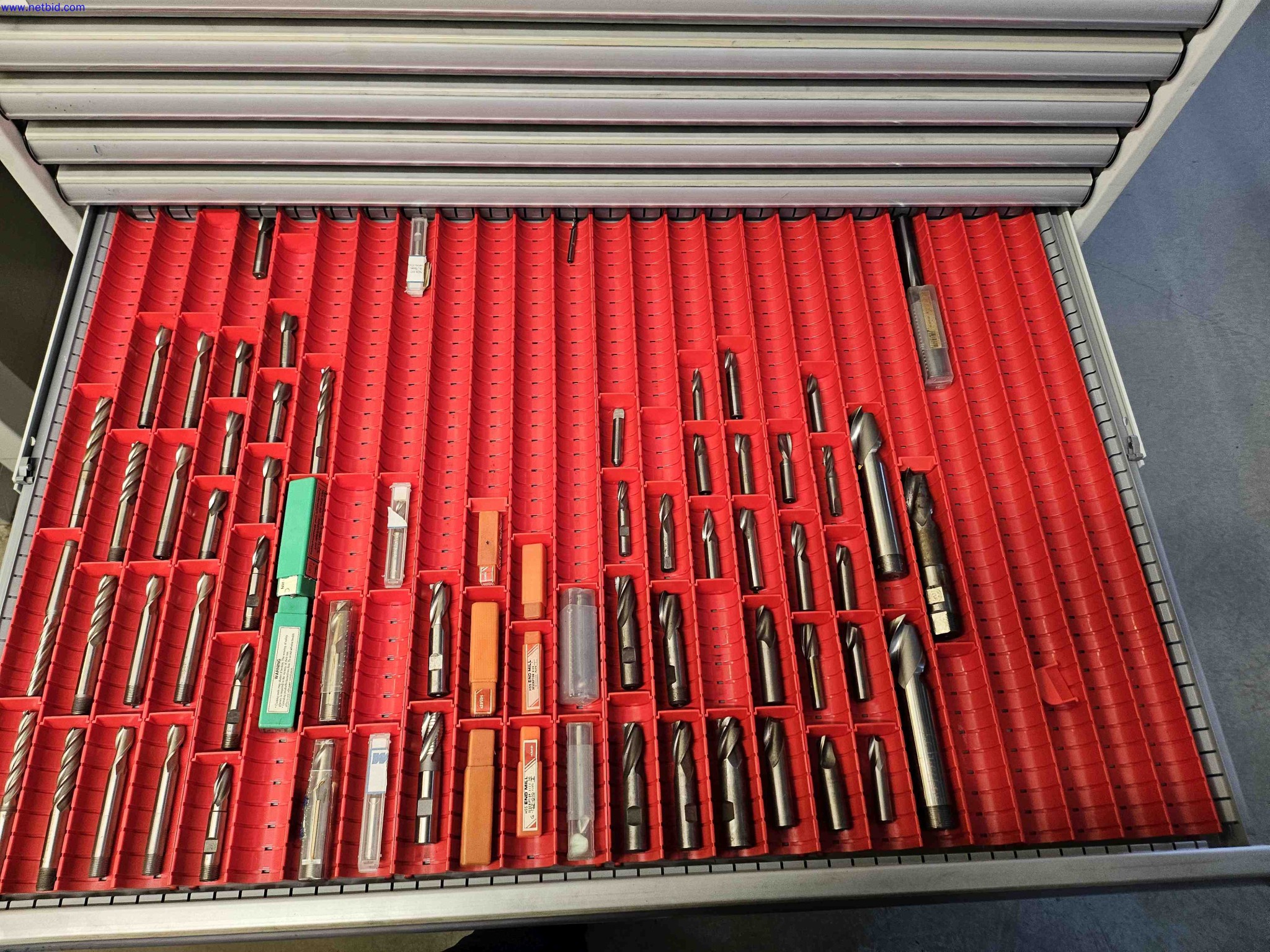 Machines for the production of precise metal components using CNC turning and CNC milling-5