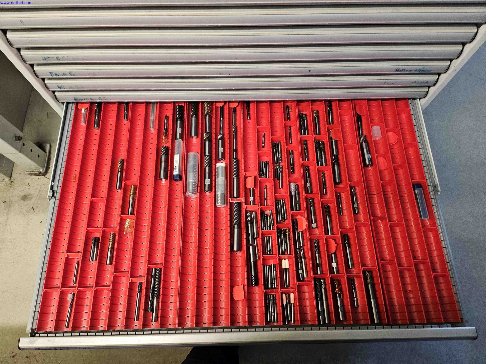 Machines for the production of precise metal components using CNC turning and CNC milling-6