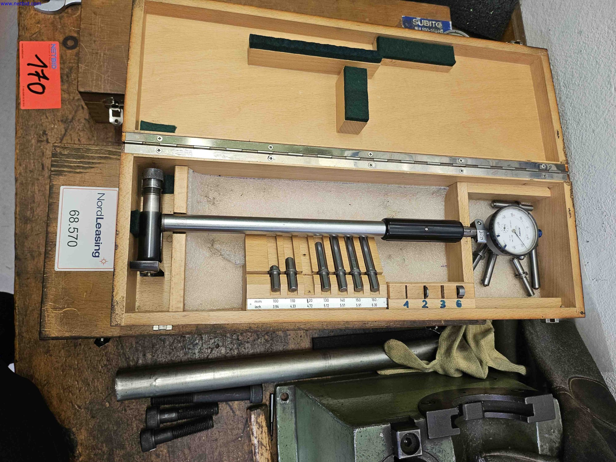 Machines for the production of precise metal components using CNC turning and CNC milling-3