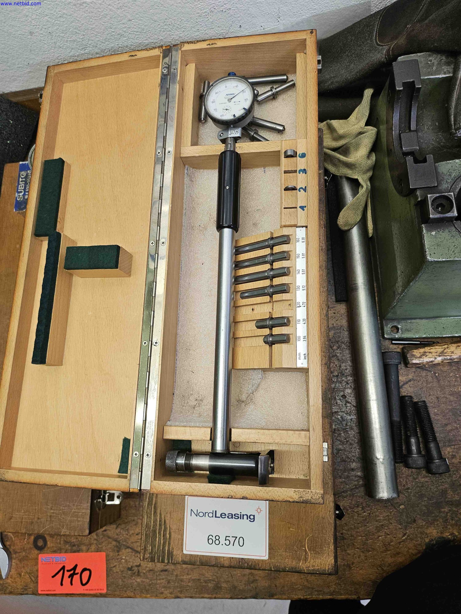 Machines for the production of precise metal components using CNC turning and CNC milling-4