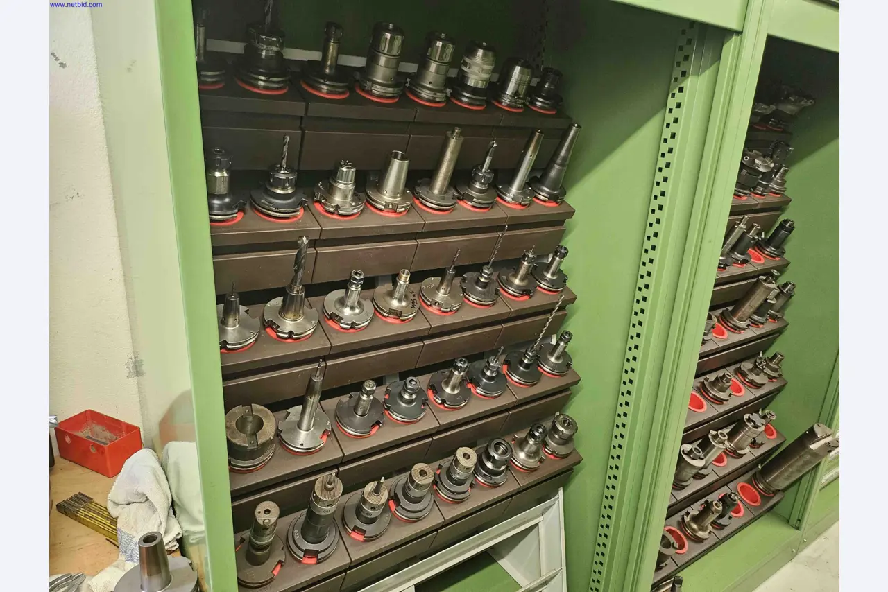 Machines for the production of precise metal components using CNC turning and CNC milling-1