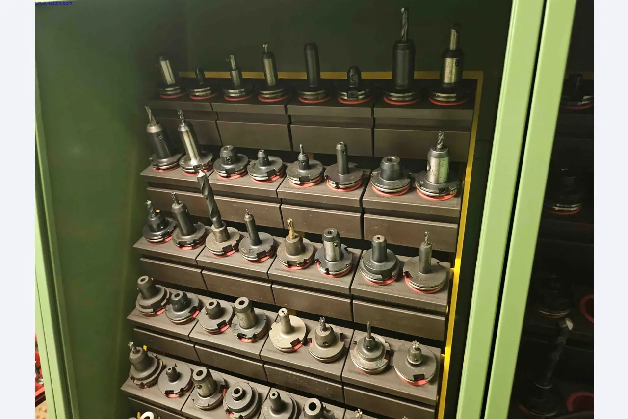 Machines for the production of precise metal components using CNC turning and CNC milling-5