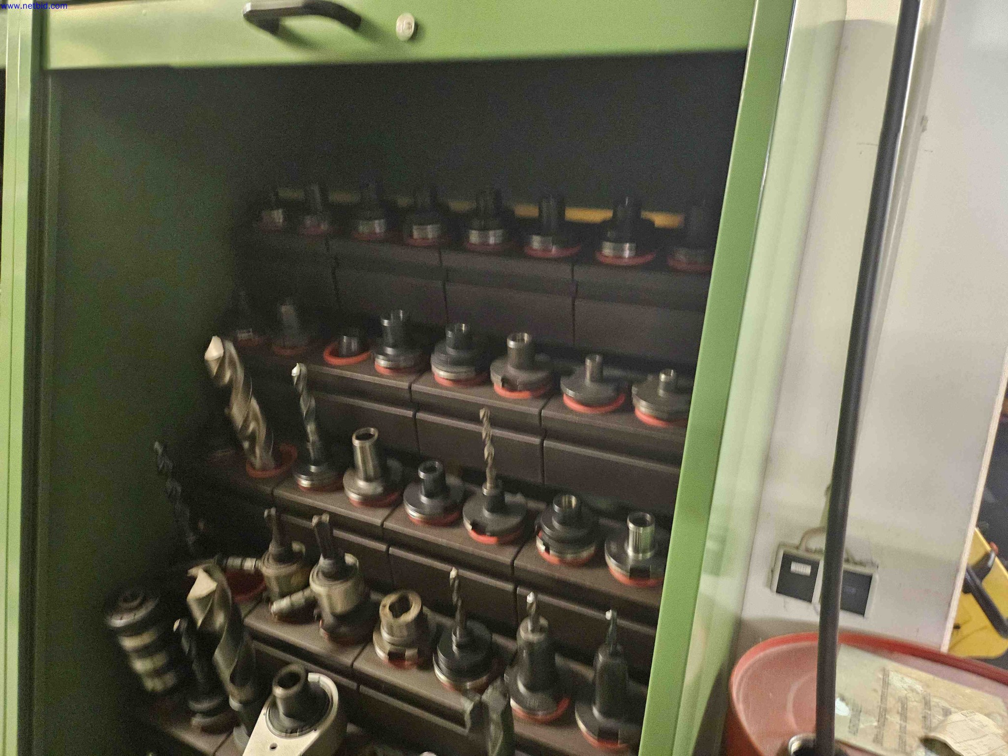 Machines for the production of precise metal components using CNC turning and CNC milling-6