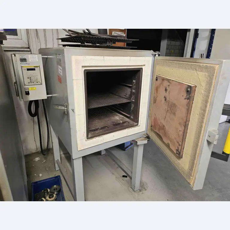 Machines for the production of precise metal components using CNC turning and CNC milling-2